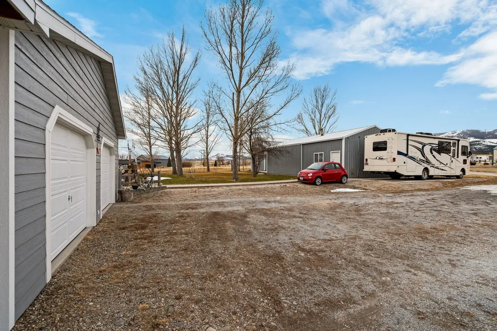 7 Strawberry Drive Townsend MT 59644