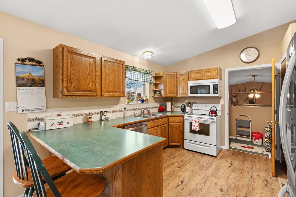 7 Strawberry Drive Townsend MT 59644