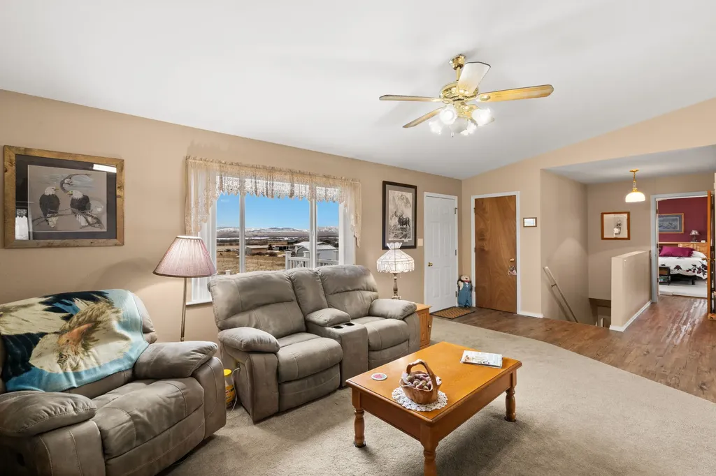 7 Strawberry Drive Townsend MT 59644