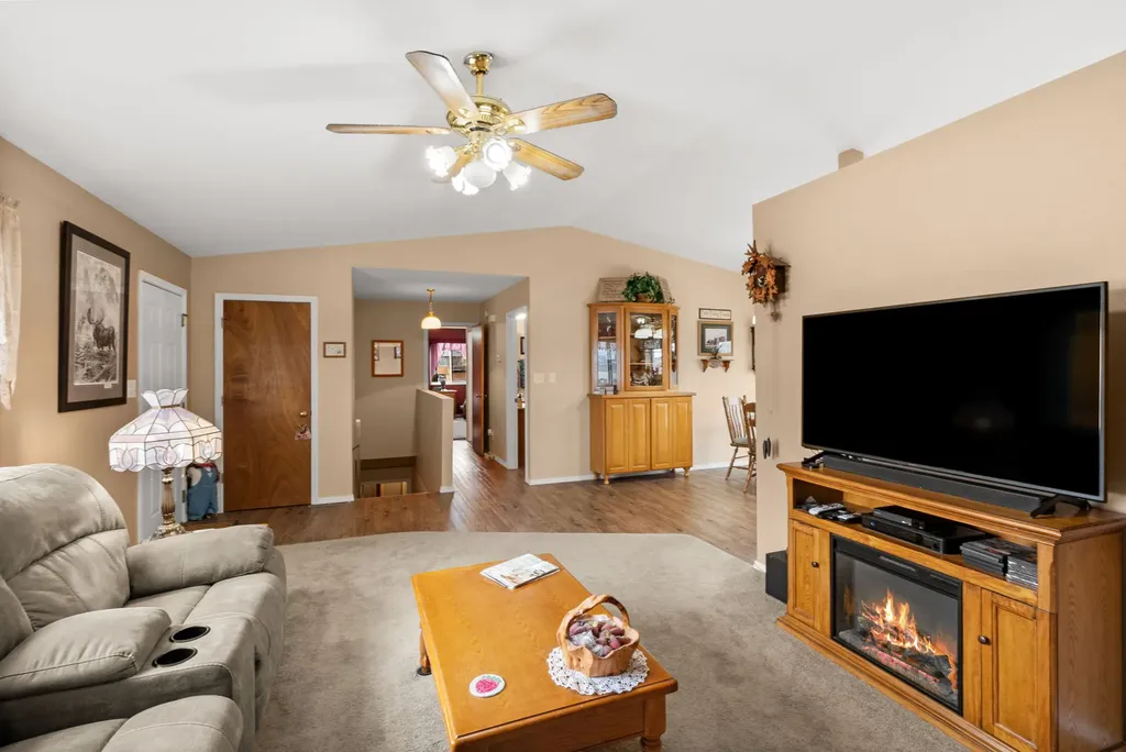 7 Strawberry Drive Townsend MT 59644