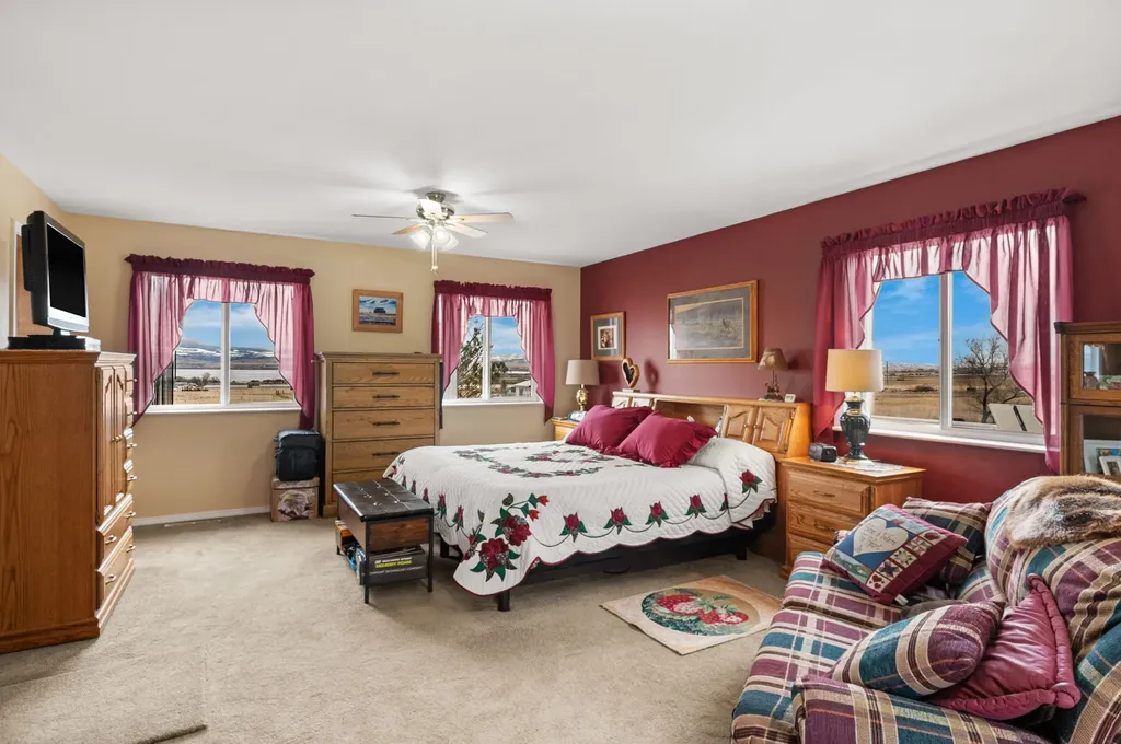 7 Strawberry Drive Townsend MT 59644