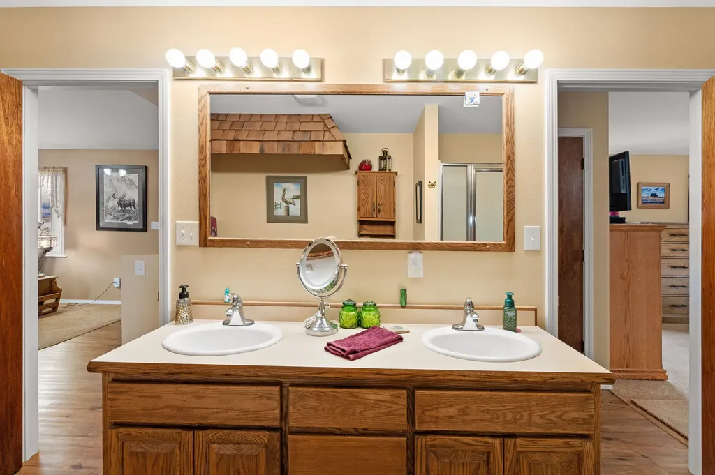 7 Strawberry Drive Townsend MT 59644