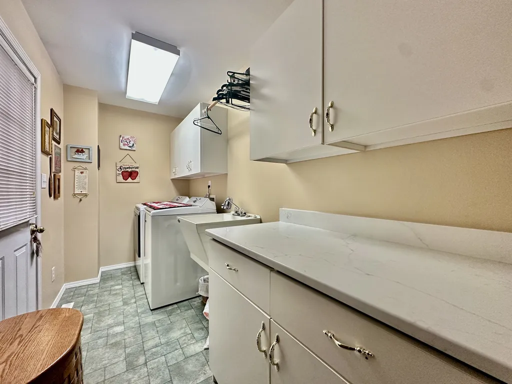 7 Strawberry Drive Townsend MT 59644