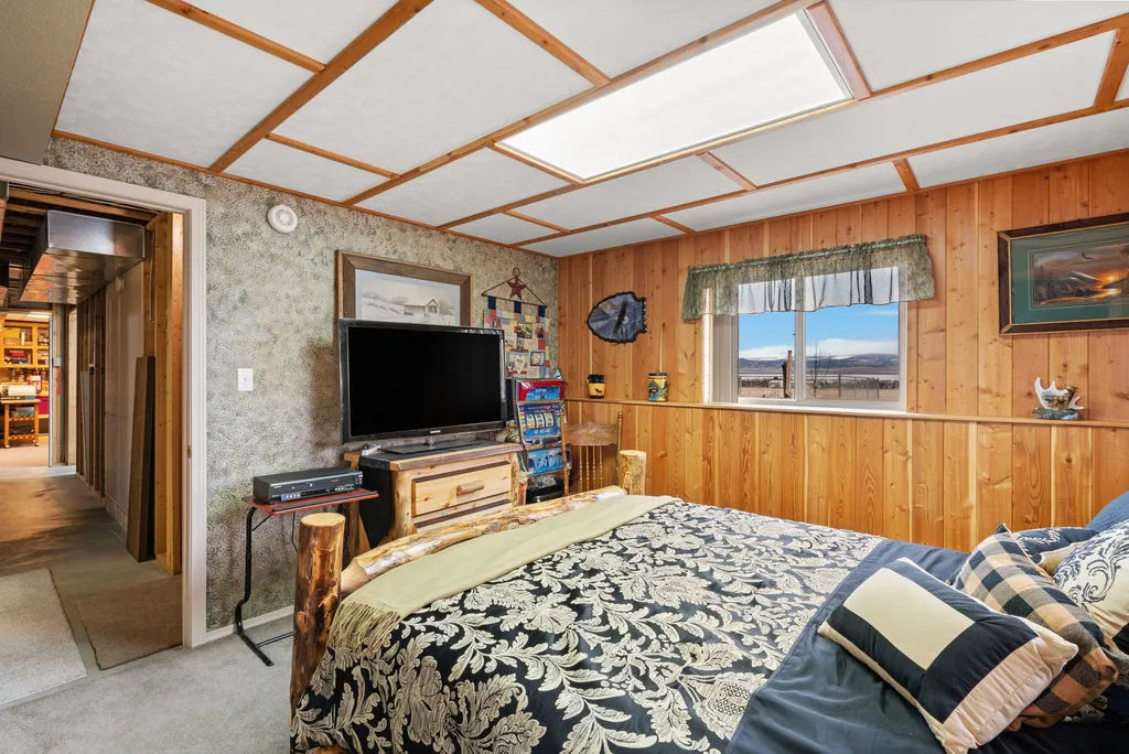 7 Strawberry Drive Townsend MT 59644