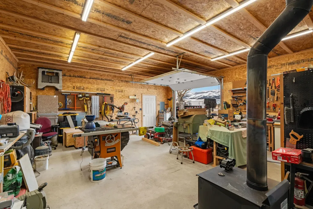 7 Strawberry Drive Townsend MT 59644