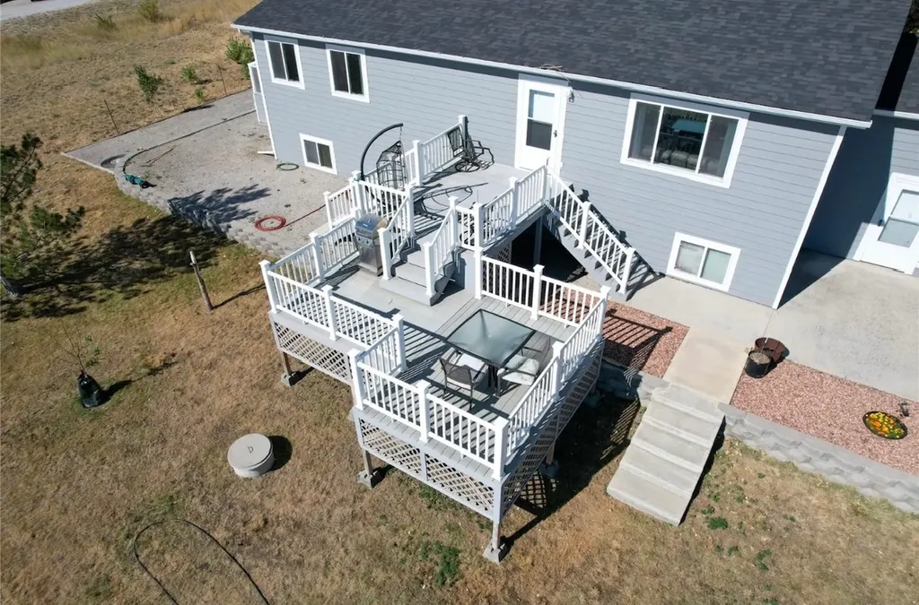 7 Strawberry Drive Townsend MT 59644