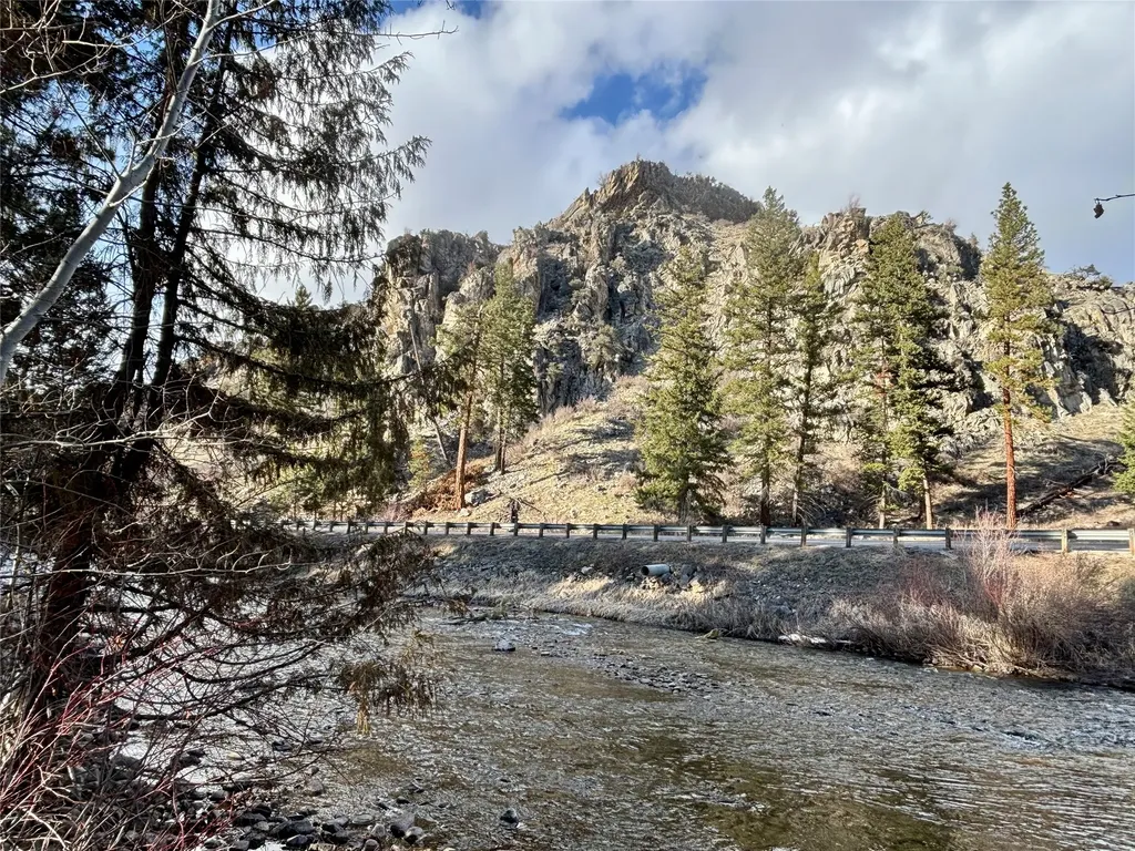 357 Blind Draw Road Conner MT 59827