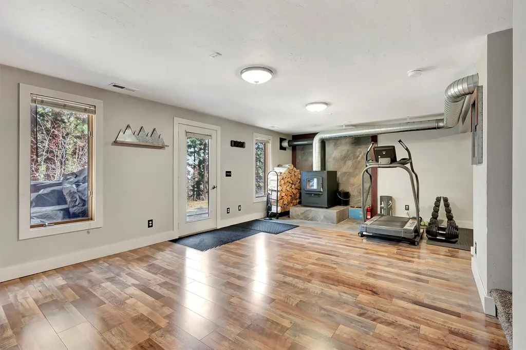 363 Owings Creek Road Hamilton MT 59840