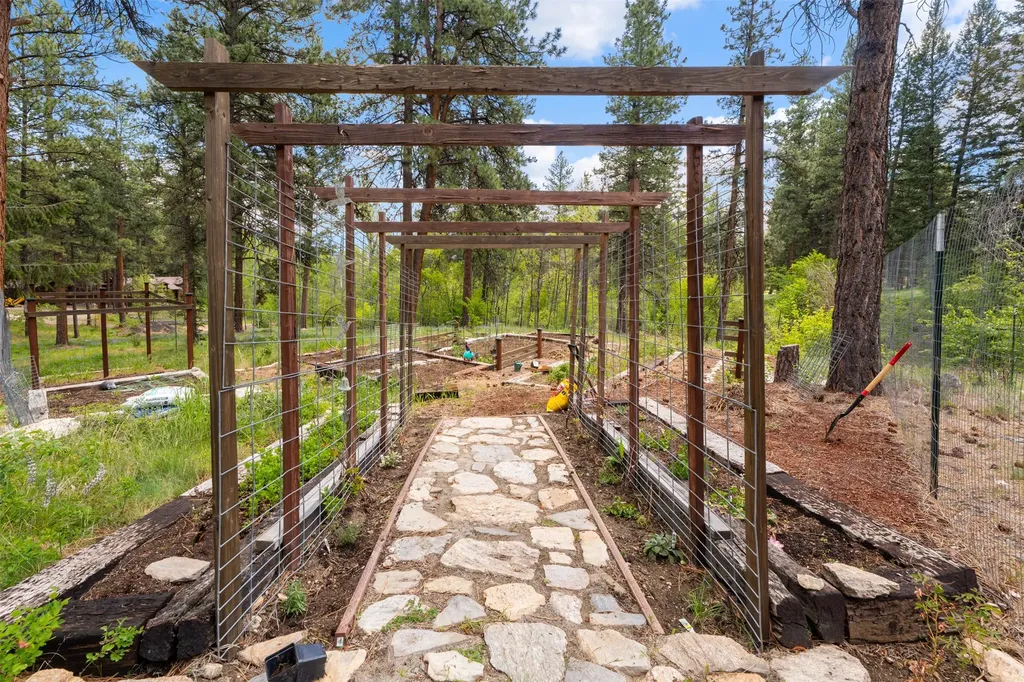 363 Owings Creek Road Hamilton MT 59840