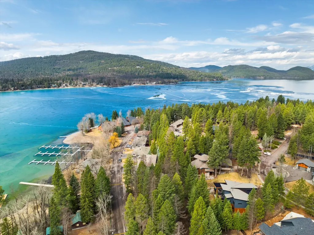 14 Marina Crest Lane Whitefish MT 59937