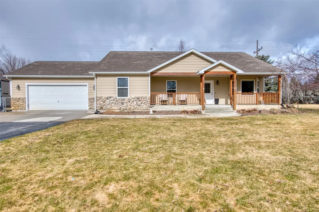 381 Stagecoach Trail Florence MT 59833
