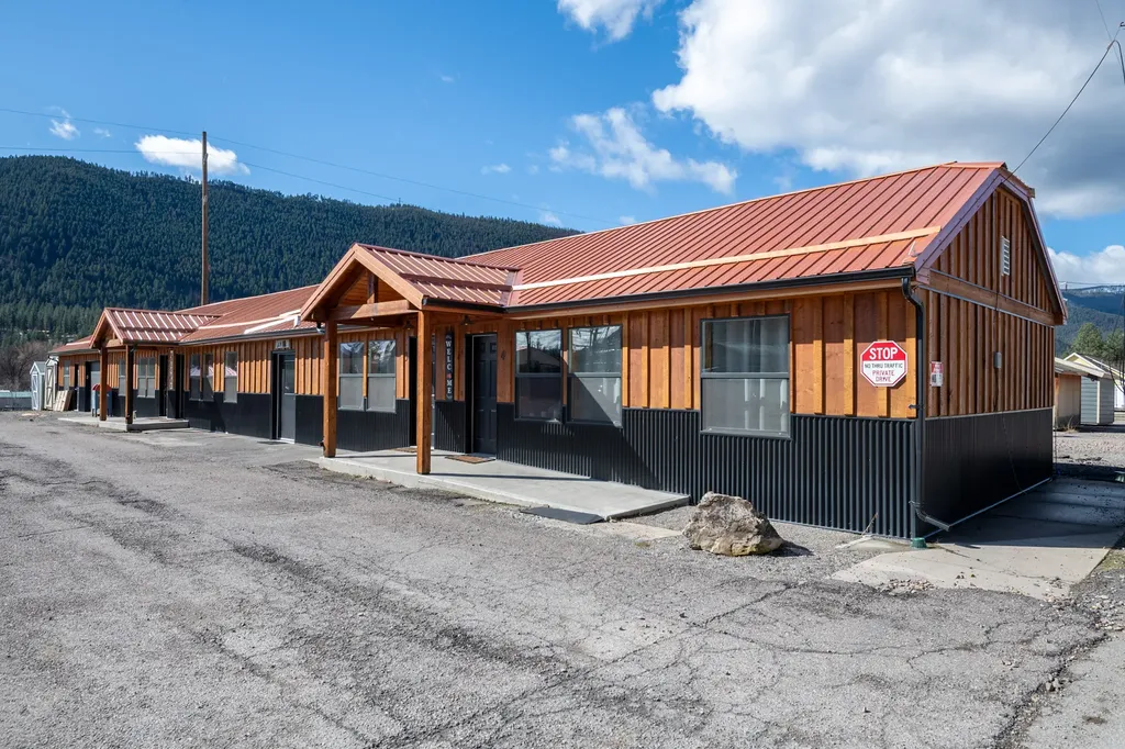 84 Mullan Road W Superior MT 59872