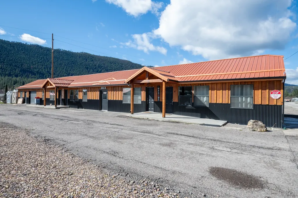 84 Mullan Road W Superior MT 59872