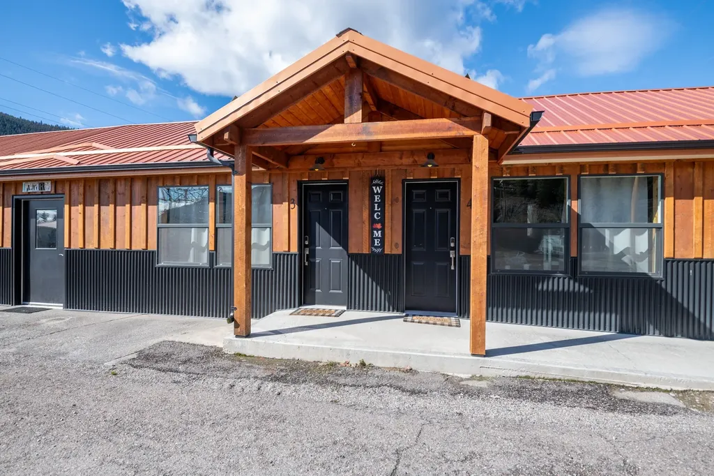84 Mullan Road W Superior MT 59872