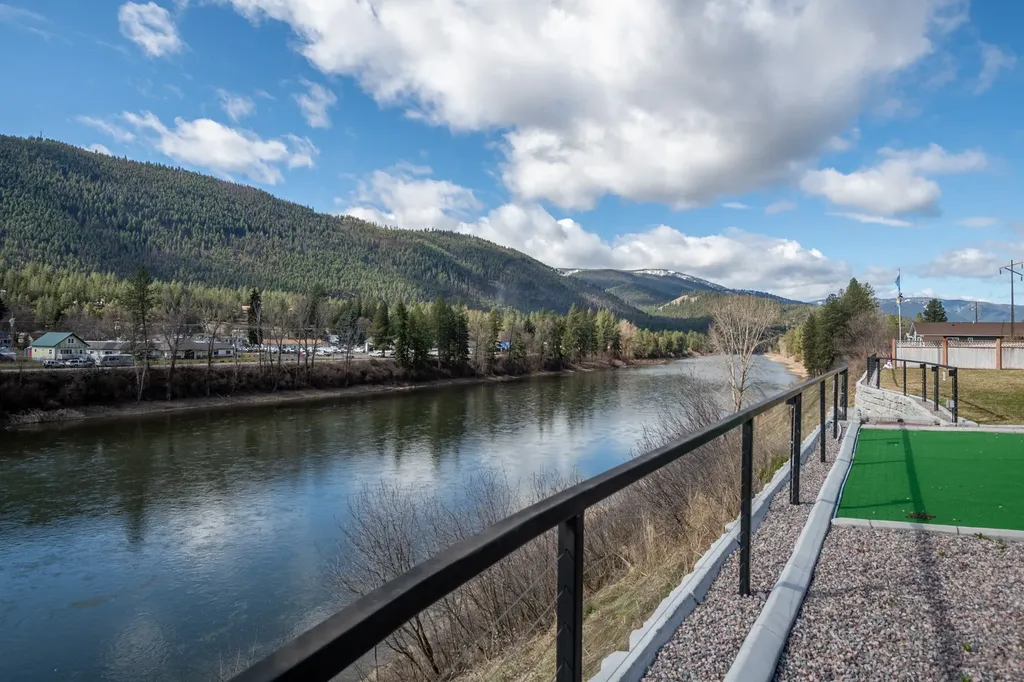 84 Mullan Road W Superior MT 59872
