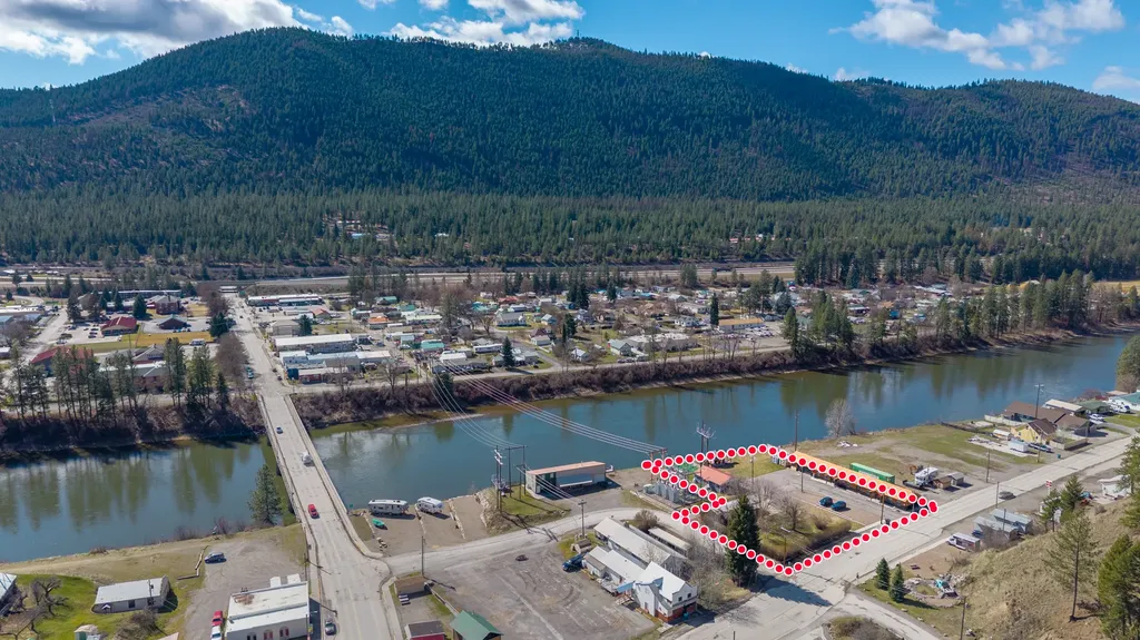 84 Mullan Road W Superior MT 59872