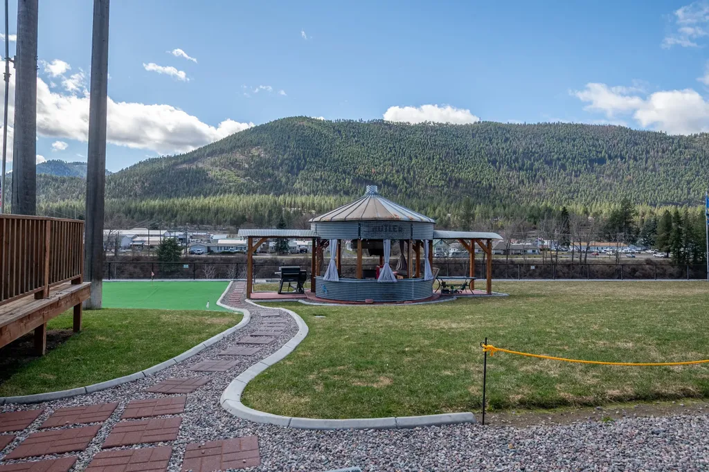 84 Mullan Road W Superior MT 59872