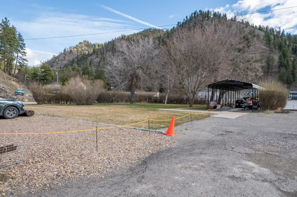 84 Mullan Road W Superior MT 59872