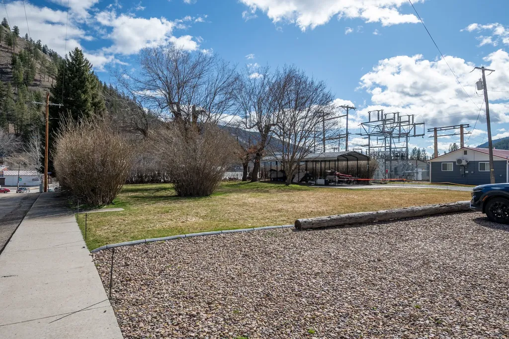 84 Mullan Road W Superior MT 59872