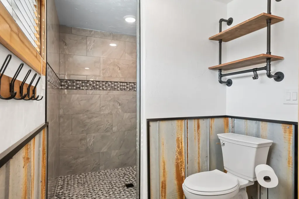 84 Mullan Road W Superior MT 59872