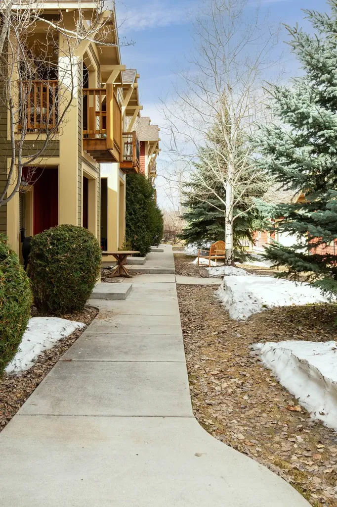 4239 W Babcock Street Bozeman MT 59718