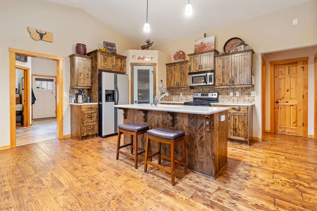 161 Oakmont Loop Columbia Falls MT 59912
