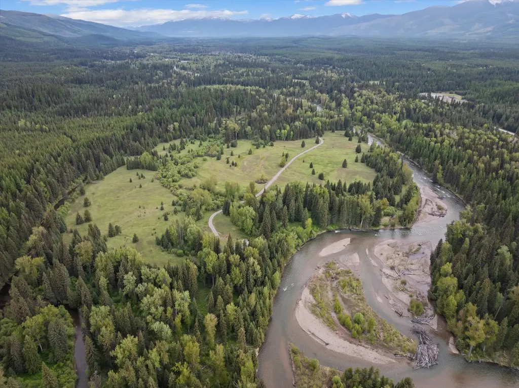 22585 Fatty Creek Road Bigfork MT 59911