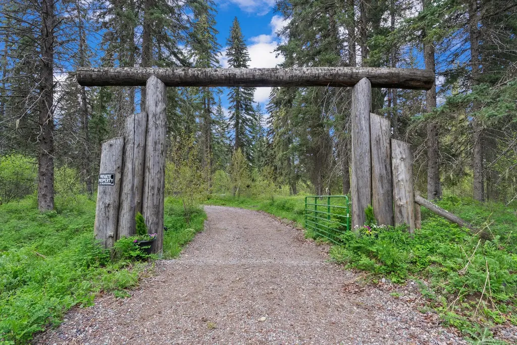 22585 Fatty Creek Road Bigfork MT 59911