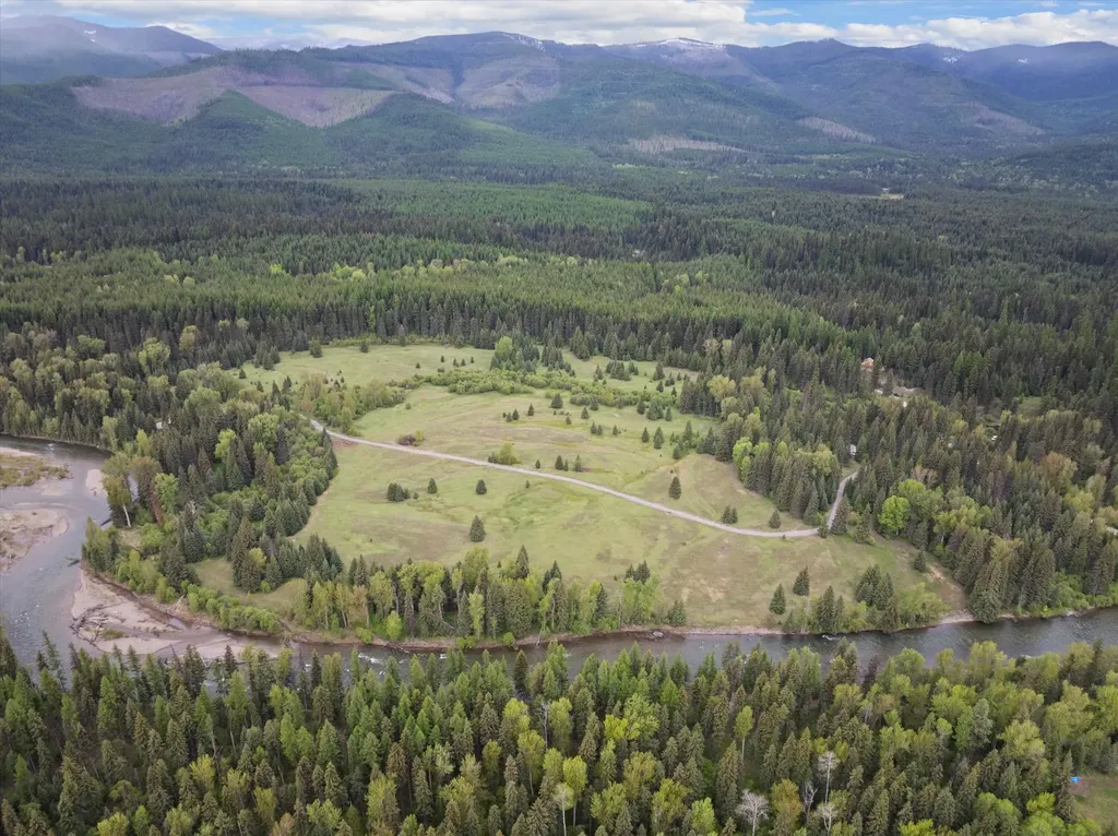 22585 Fatty Creek Road Bigfork MT 59911