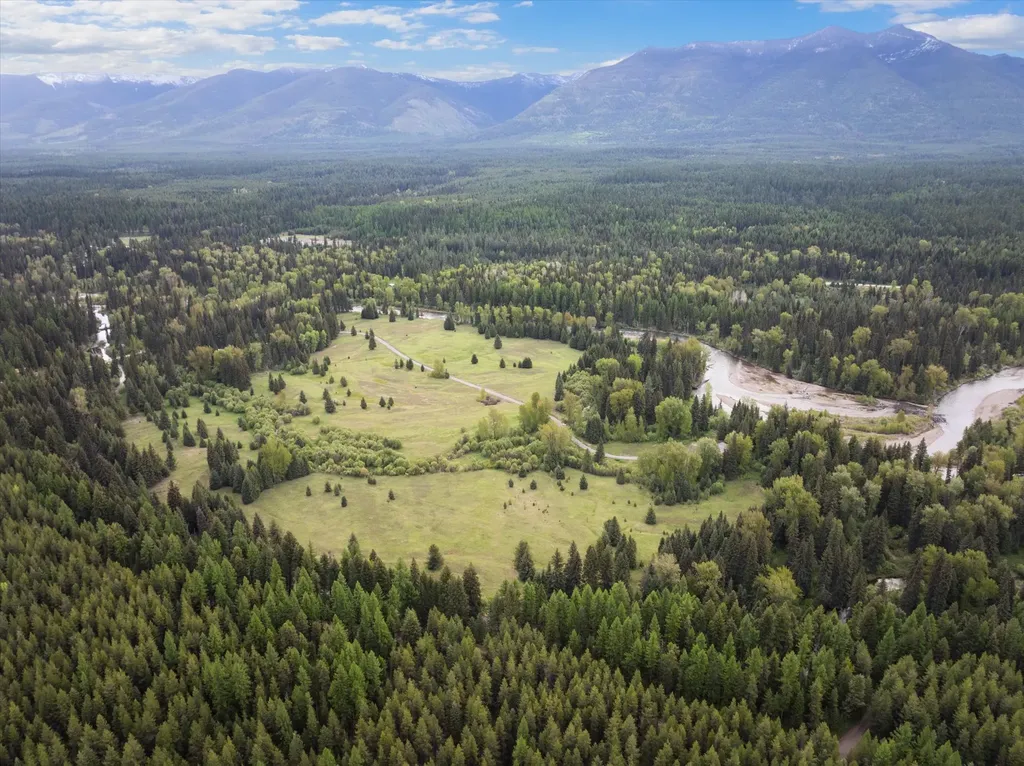 22585 Fatty Creek Road Bigfork MT 59911