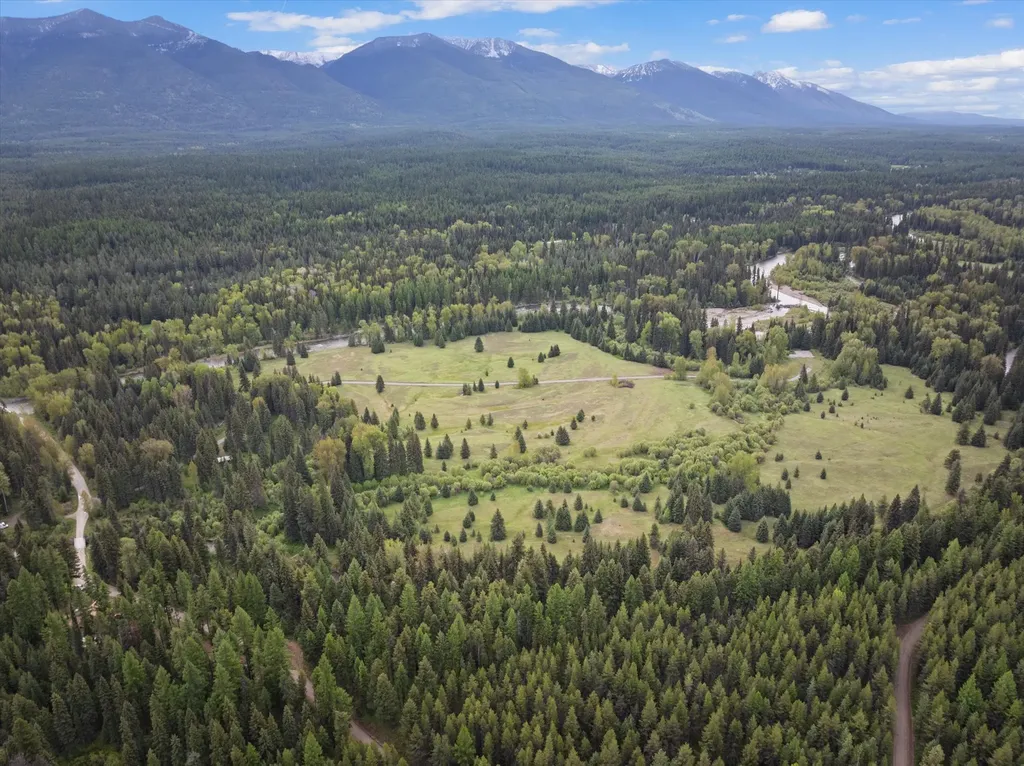 22585 Fatty Creek Road Bigfork MT 59911