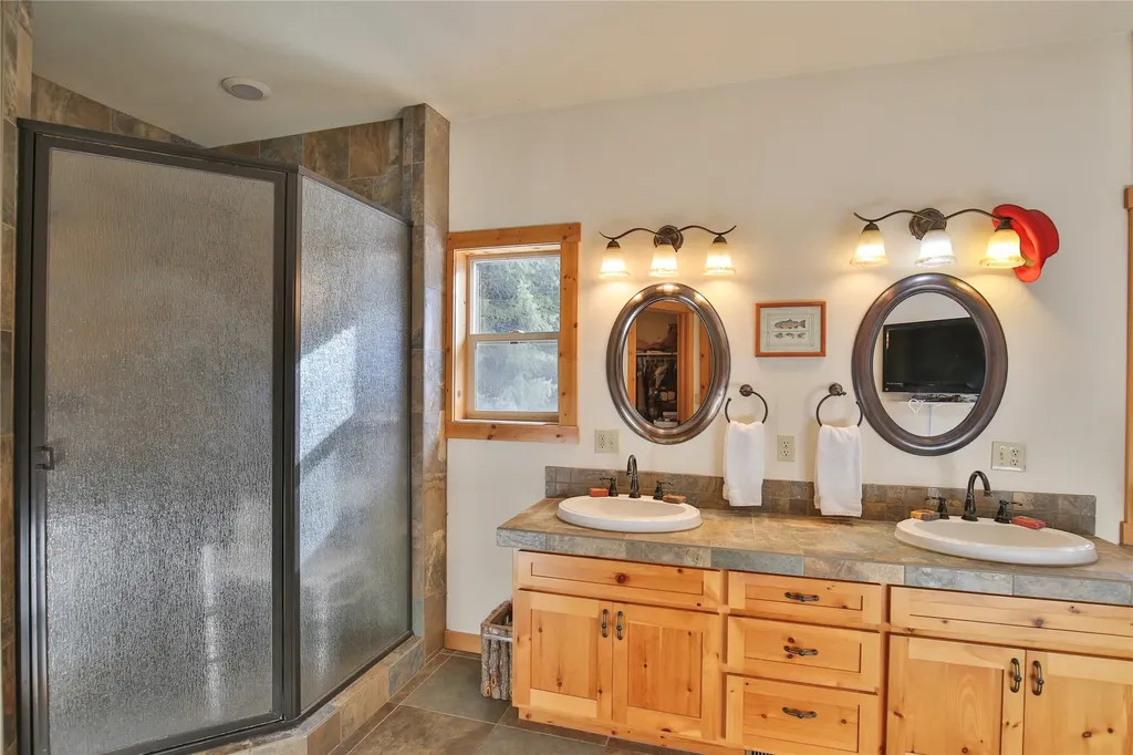 133 Klakken Road Noxon MT 59853