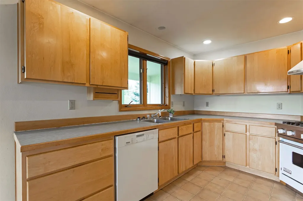 3420 Wright Way Darby MT 59829