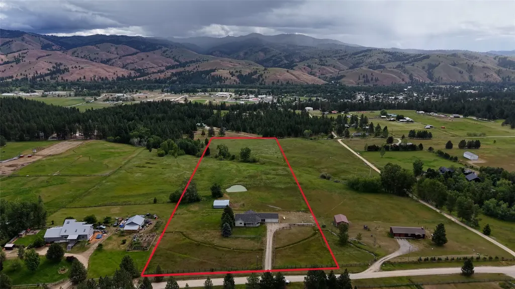3420 Wright Way Darby MT 59829