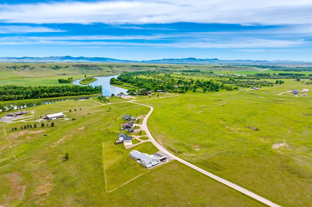 39 Blue Heron Lane Great Falls MT 59404