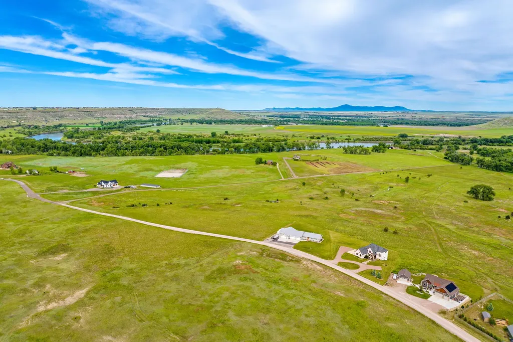 39 Blue Heron Lane Great Falls MT 59404