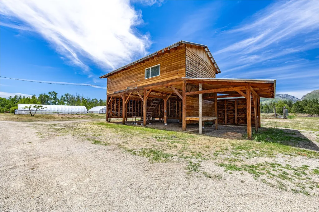 153 Dutch Hill Road Hamilton MT 59840