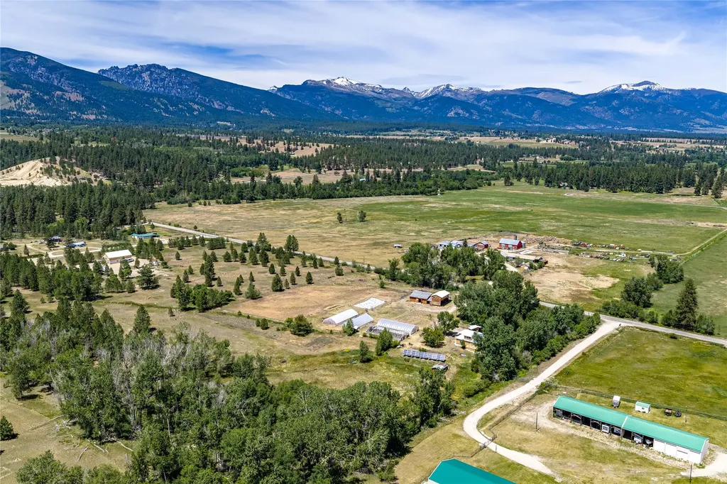 153 Dutch Hill Road Hamilton MT 59840