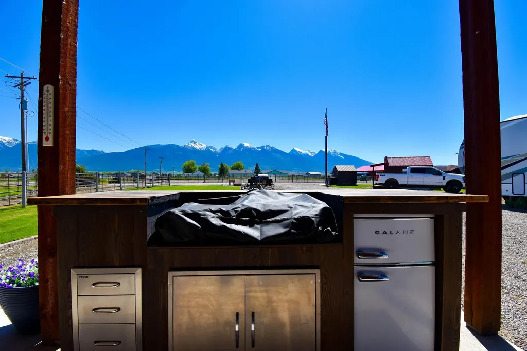 35263 Dublin Gulch Road St Ignatius MT 59865
