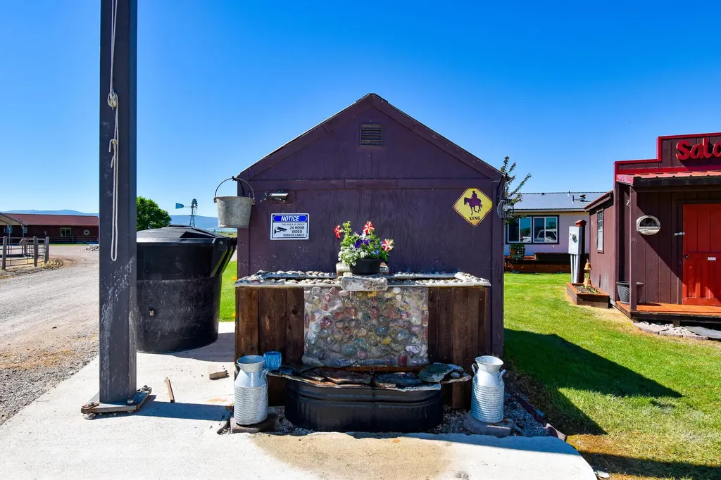 35263 Dublin Gulch Road St Ignatius MT 59865