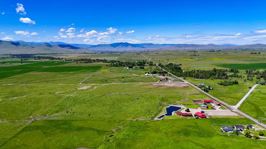 35263 Dublin Gulch Road St Ignatius MT 59865