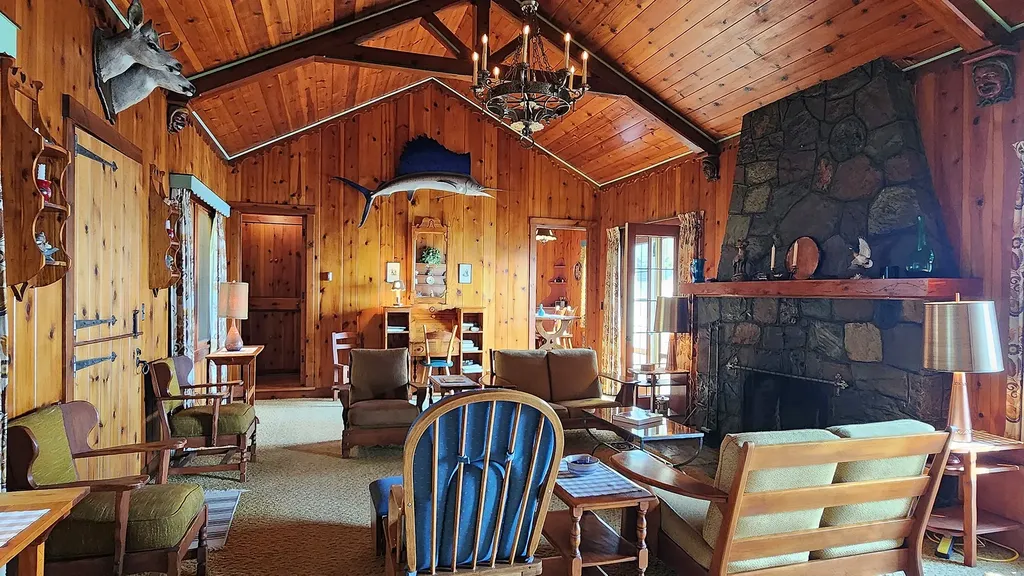 397 Caroline Point Road Lakeside MT 59922