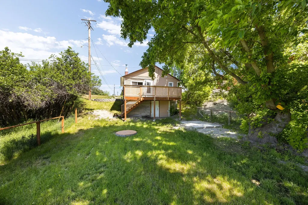 1332 7th Street W Kalispell MT 59901