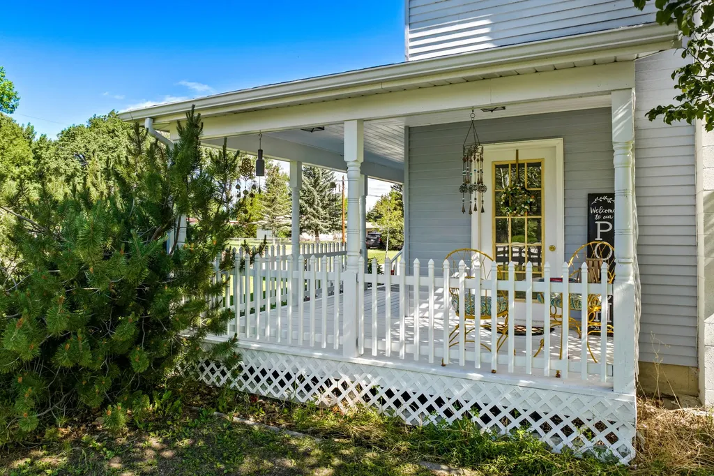 115 Sequist Street Simms MT 59477