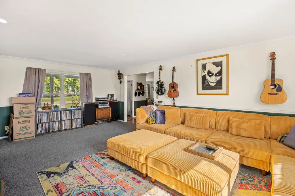 115 Sequist Street Simms MT 59477