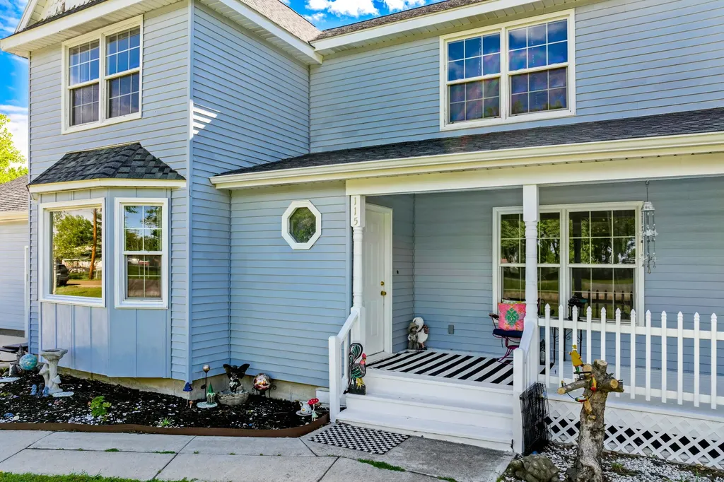 115 Sequist Street Simms MT 59477