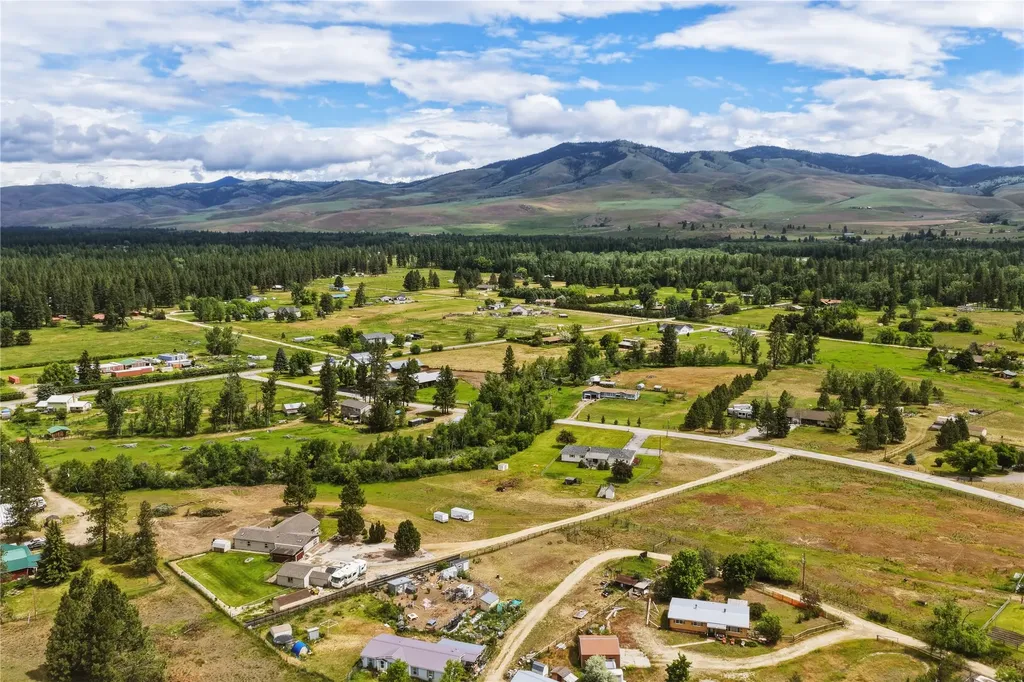 5817 Meadow Vista Drive Florence MT 59833
