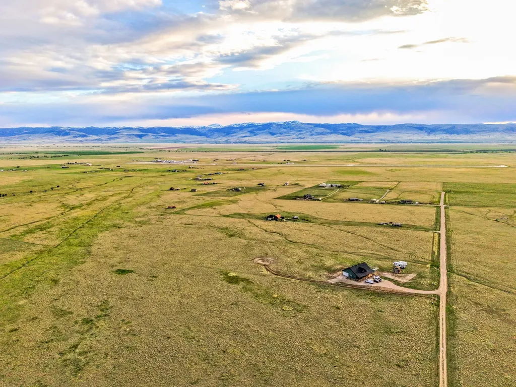 38 Elk Valley Road Ennis MT 59729