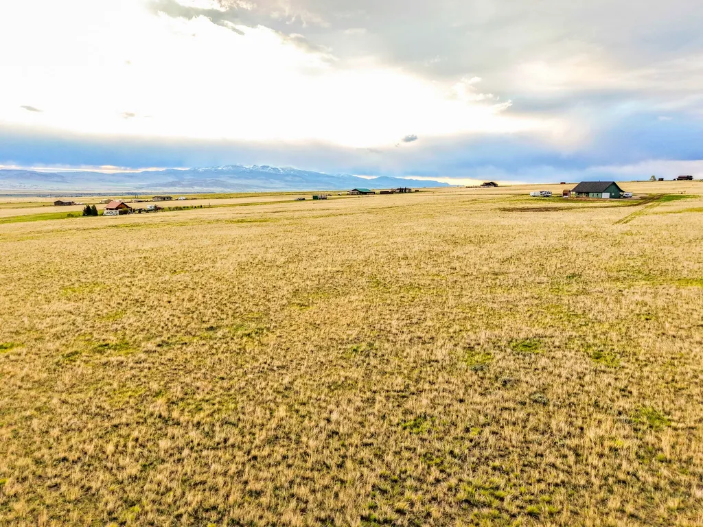 38 Elk Valley Road Ennis MT 59729