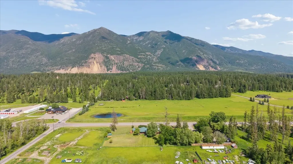 1685 Mt Highway 206 Columbia Falls MT 59912